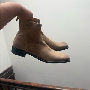 Kenneth Cole Light Brown Suede Boots